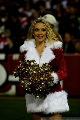 San Francisco 49ers cheerleader