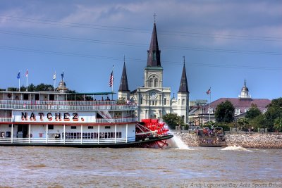 St. Louis Cathedral & the paddle boat Natchez 