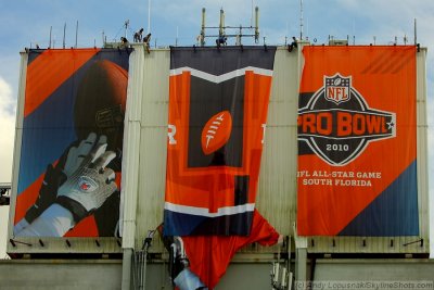 Removing the Pro Bowl banner with the Super Bowl XLIV banner
