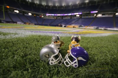 NFL Huddles: Oakland Raiders at Minnesota Vikings at the Metrodome