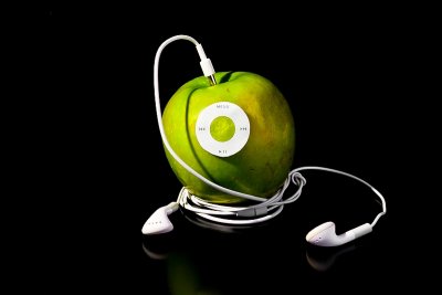 January 2010 - Apple iPod - Tommy Brison