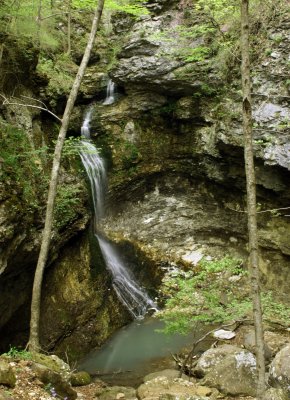 Arkansas waterfall.jpg