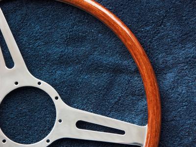 Le Mans spoke with African rosewood