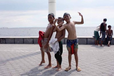 take our picture!