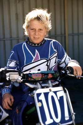 Moto-X006.jpg