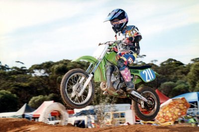 Moto-X010.jpg