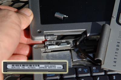 Broken Dell D600 hinge.jpg