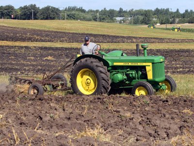 Two Cylinder Club Plowing Day