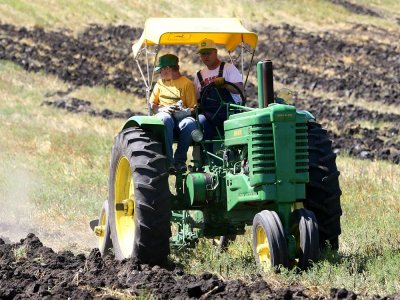 Two Cylinder Club Plowing Day