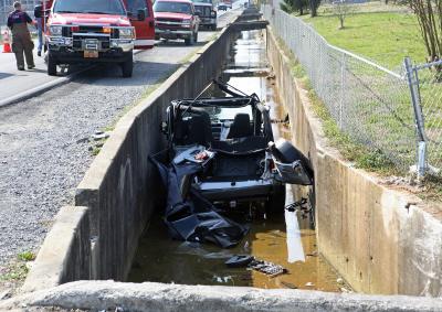 Jeep_Ditch.jpg