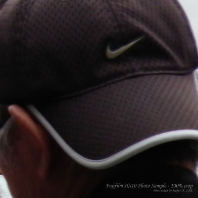 100% crop (a Nike cap)