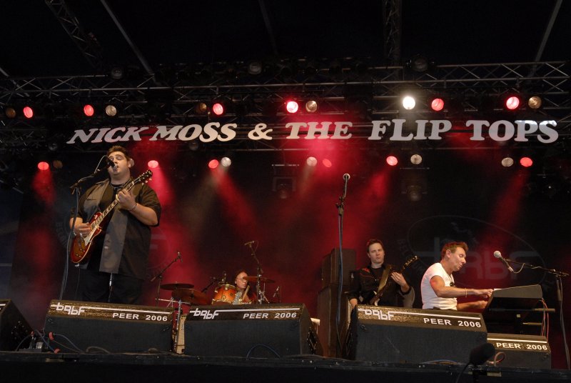 Nick Moss & the Fliptops 5162.JPG