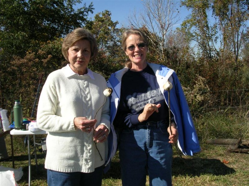 Betty Ratliff and Shirley Justus