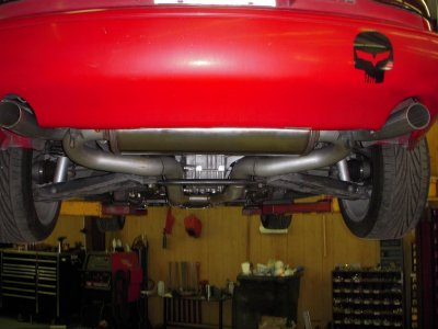 Enthuzacar V8R exhaust