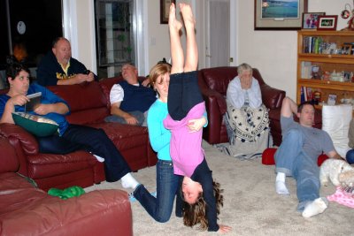 Dominique showing Paige some gymnastics tricks