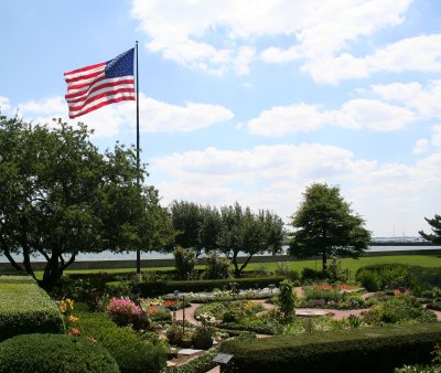 Garden behind the War Memorial