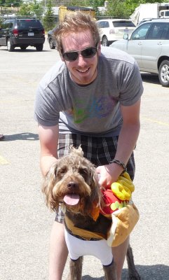 Hot dog costume & Look Alike