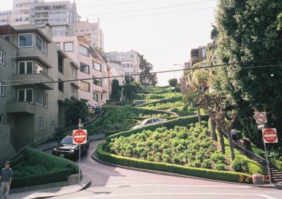 LombardStreet.JPG ( rua de milionrios)