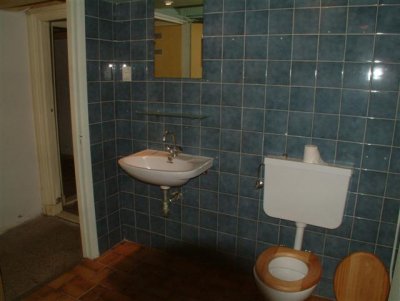 Badkamer/toilet oude situatie