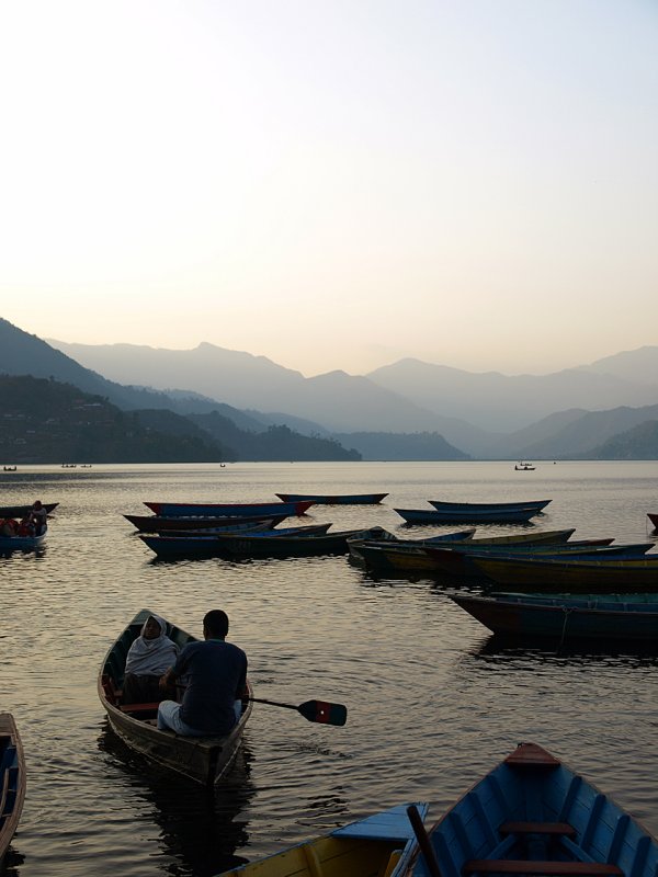 091 - Pokhara, Phewa Tal