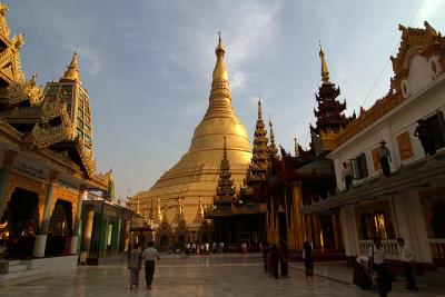 001 - Swedagon pagoda
