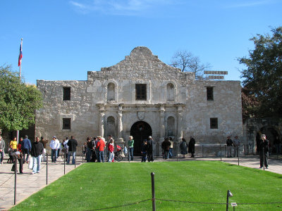The front of the Alamo