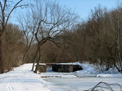 The winter scene at Spinks lock