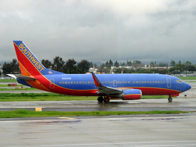 A bright Southwest 737