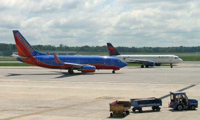 Both heading for the runway