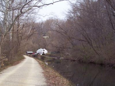 End of winter at Swains Lock