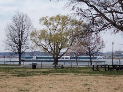 The dinner boat