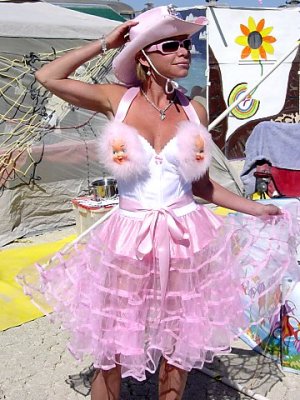 Tatyana in Mode Merr, Leg Avenue and Team Diva! @ Burning Man 2006