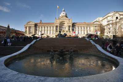 Fountain and Council House December 2009