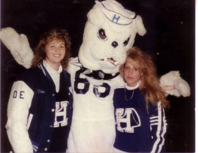 Varsity cheerleading 1987.jpg