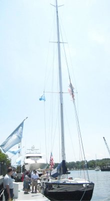 racing sailboat 2.jpg