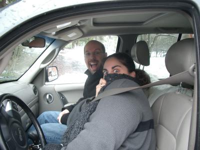 g3/55/87455/3/54261171.donnaandjerrycar.jpg