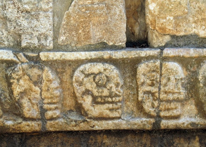 Chitzen Itza -- skulls of the sacrificed