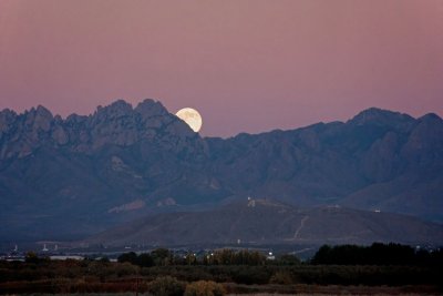 Moon rise behind Organ Mountains #2
