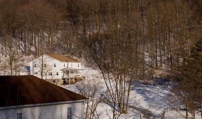 Amish homes near Ambrose