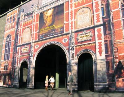 NGV with Rijksmuseum facade