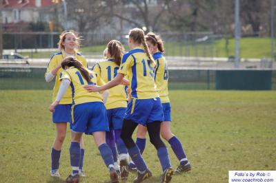 g3/56/452656/3/56292106.SoccerFeb192006renamedGHFeb1906293.jpg