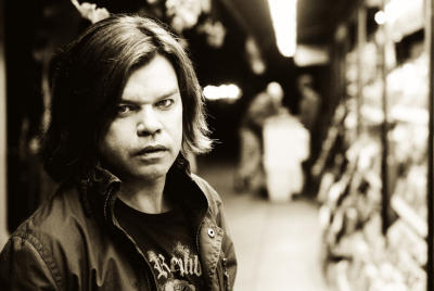 PAUL OAKENFOLD-URB-06-03.jpg