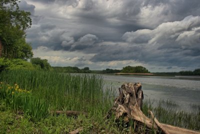 Mohawk River in HDRMay 31, 2009