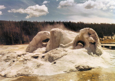 Yellowstone National ParkMammoth Hot Springs