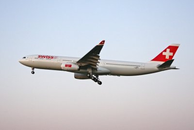 A330-343X_1000_FWWYX_SWR