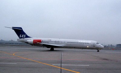 DC9-87_LNRMH_SAS_101.jpg