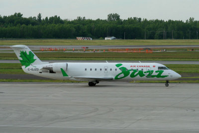 CRJ200ER_CGJZD_JZA_801.jpg