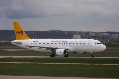 A320-211_0402_TSIMH_YD