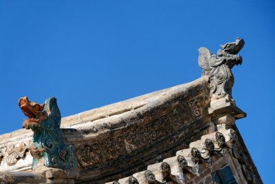 Dragons on a temple roof, Erdene Zuu Monestary