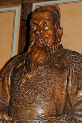 Statue of Emperor Yongle (a/k/a Zhu Di)